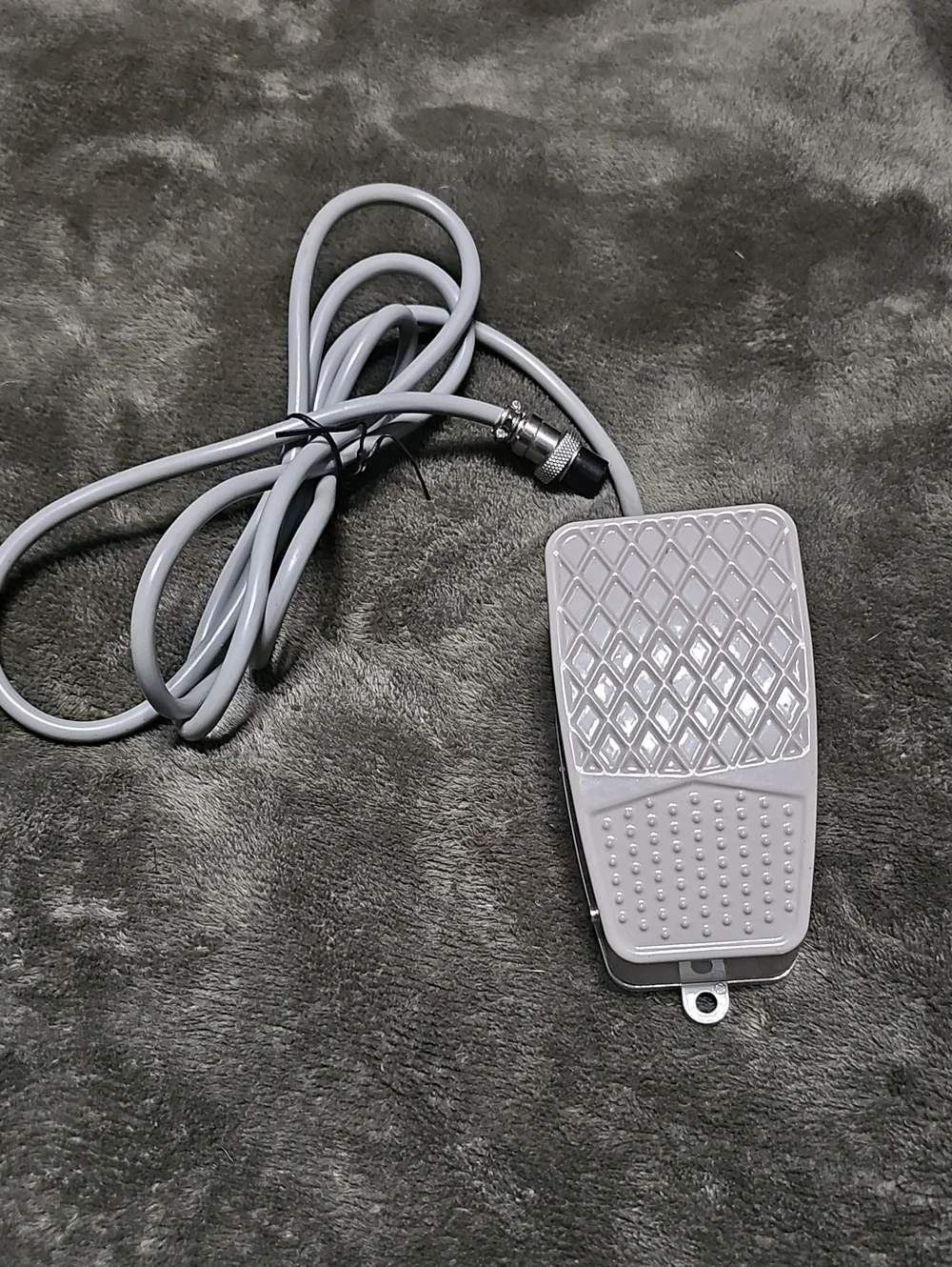 Universal TFS-2 Foot Pedal Switch for Electronics